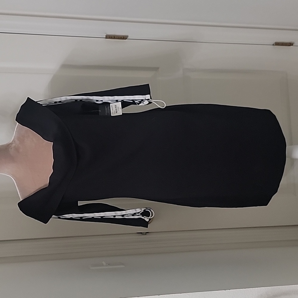 Project Runway Size XL Black with White Racing Stripe Bodycon Off-Shoulder Dress